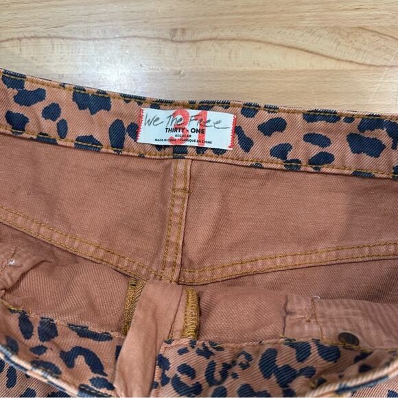Free People Zip It Up Leopard Print Mini Skirt Size 31 - Picture 5 of 7